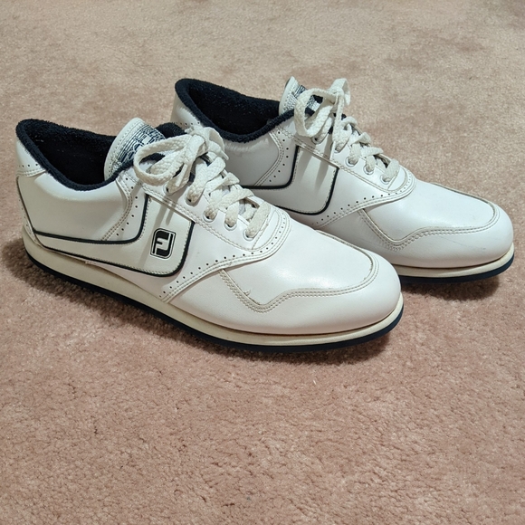 Vintage Footjoy Golf Shoes - Picture 1 of 7